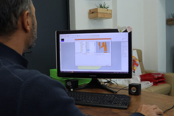 produzione tessile_taglio tessuti_progettazione cad